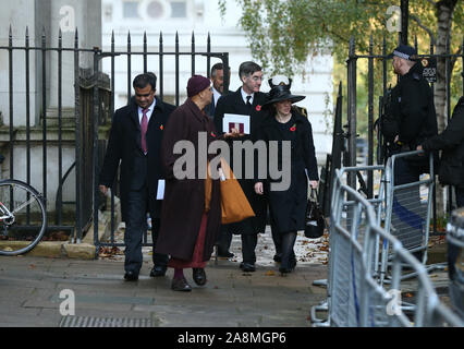 Führer des Unterhauses Jakob Rees-Mogg in Downing Street ankommen für die Erinnerung Sonntag Service am Ehrenmal Gedenkstätte in Whitehall, London. PA-Foto. Bild Datum: Sonntag, den 10. November 2019. Siehe PA Geschichte ROYAL Erinnerung. Photo Credit: Jonathan Brady/PA-Kabel Stockfoto