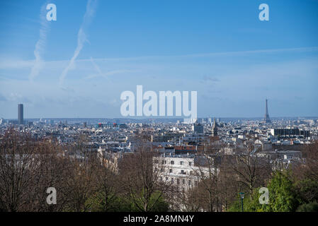 Paris, Blick vom Belleville-Park, mit Eiffelturm Stockfoto