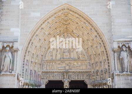 Paris, die Kathedrale Notre Dame, die Ile de la Cite, die Könige Galerie auf der westlichen Fassade Stockfoto