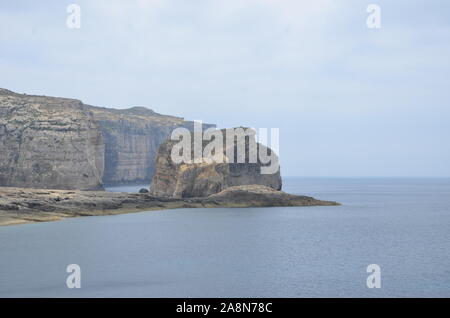 Fungus Rock in Dwejra Bay, Insel Gozo, Malta Stockfoto