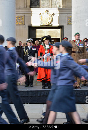Manchester, Großbritannien. Sonntag, November 10th, 2019. Gedenkfeiern am heutigen Erinnerung Sonntag Parade. Credit: Kenny Braun/Alamy Leben Nachrichten. Stockfoto