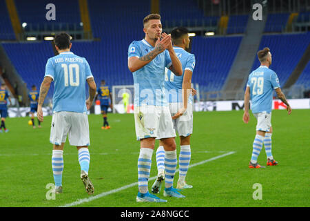 Rom, Italien. 10 Nov, 2019. glück Sergej milinkovic - savic, Latium) bei Lazio vs Lecce, italienische Fußball Serie A Männer Meisterschaft in Rom, Italien, 10. November 2019 - LPS/Renato Olimpio Credit: Renato Olimpio/LPS/ZUMA Draht/Alamy leben Nachrichten Stockfoto