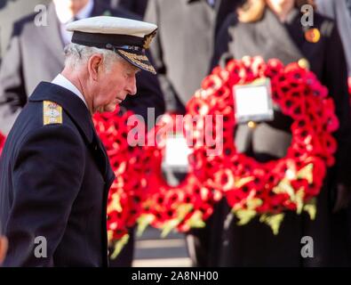 London, Großbritannien. 10 Nov, 2019. Prinz Charles bei der Kranzniederlegung im Whitehall in Londen, am 10. November 2019, anlässlich des nationalen Service der Erinnerung an der CenotaphPhoto: Albert Nieboer/Niederlande/Point de Vue | Quelle: dpa Picture alliance/Alamy leben Nachrichten Stockfoto