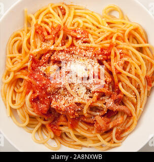 Original italienische pasta all'amatriciana Stockfoto