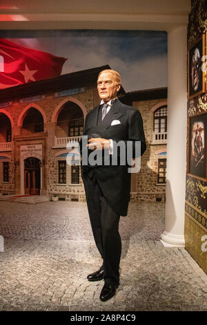 Mustafa Kemal Atatürk Wachsfigur bei Madame Tussauds Wax Museum in Istanbul. Mustafa Kemal Atatürk, Gründer und erster Präsident der Türkei Stockfoto