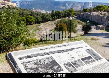 Ruinen des antiken Pnyx - der Ort der Demokratie geboren, Athen, Griechenland Stockfoto