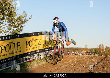 Silvelle, Italien. 10 Nov, 2019. capponi Stefano itaduring Europäischen Cyclocross Meisterschaft, Ciclocross in Silvelle, Italien, 10. November 2019 - LPS/Luca Tedeschi Credit: Luca Tedeschi/LPS/ZUMA Draht/Alamy leben Nachrichten Stockfoto