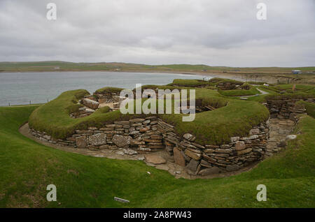 Die Reste der 5000 Jahre alten Neolithischen (Steinzeit) Dorf von Skara Brae auf der Insel Orkney, Schottland, Großbritannien Stockfoto