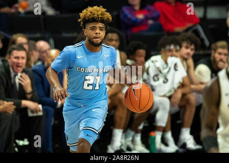 Winston-Salem, NC, USA. 10 Nov, 2019. Columbia Lions Schutz Mike Smith (21) mit der Kugel in der NCAA Basketball matchup an LJVM Coliseum in Winston-Salem, NC. (Scott Kinser/Cal Sport Media). Credit: Csm/Alamy leben Nachrichten Stockfoto