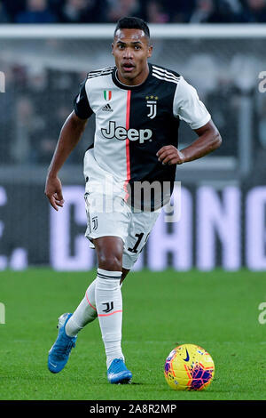 Turin, Italien. 10 Nov, 2019. Alex Sandro von Juventus Turin in der Serie A zwischen Juventus Turin und AC Mailand im Stadion von Juventus Turin, Turin, Italien am 10. November 2019. Foto: Mattia Ozbot. Credit: UK Sport Pics Ltd/Alamy leben Nachrichten Stockfoto