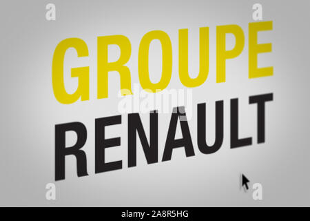Logo der öffentlichen Unternehmen Renault auf einem Bildschirm in der Nähe angezeigt. Credit: PIXDUCE Stockfoto