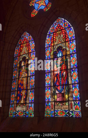 Glasfenster in der Basilika des Nationalen Gelübde (Basílica del Voto Nacional), Quito, Ecuador Stockfoto