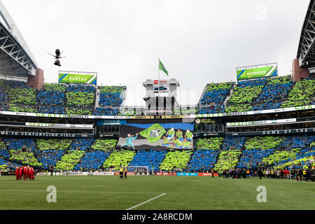 Seattle, USA. 10 Nov, 2019. Seattle tifo in der MLS Cup Finale hatte das gesamte Stadion beteiligt. Credit: Ben Nichols/Alamy leben Nachrichten Stockfoto