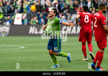 Seattle, USA. 10 Nov, 2019. Nicolas Lodeiro (10) feiert nach dem Schlusspfiff. Credit: Ben Nichols/Alamy leben Nachrichten Stockfoto