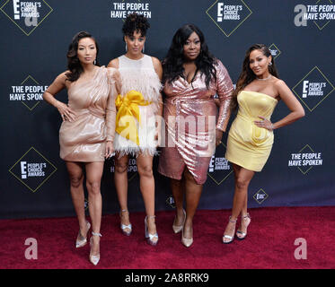 Santa Monica, USA. 10 Nov, 2019. (L - R) TV-Persönlichkeiten Jeannie Mai, Tamera Mowry-Housley, Loni Liebe und Adrienne Houghton kommen für die 45. jährlichen E! Der Menschen Choice Awards am Barker Hangar in Santa Monica, Kalifornien am Sonntag, 10. November 2019. Foto von Jim Ruymen/UPI Quelle: UPI/Alamy leben Nachrichten Stockfoto