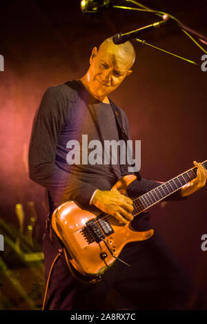 Los Angeles, Ca. 9 Nov, 2019. Helm live in 1720 in Los Angeles, Kalifornien am 9. November 2019. Credit: Kevin Estrada/Medien Punch/Alamy leben Nachrichten Stockfoto