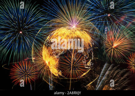 Multicolor Feuerwerk Feier über den Teil des Abstrakten Planet Erde Partikel Hintergrund, Independence day Konzept Stockfoto