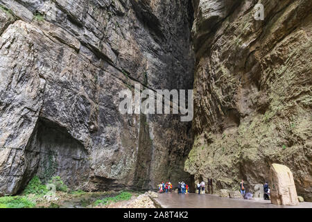 Drei Natural Bridges National Geopark (Tian Keng San Qiao) ist ein UNESCO Welterbe von Wulong in Chongqing, China. Stockfoto