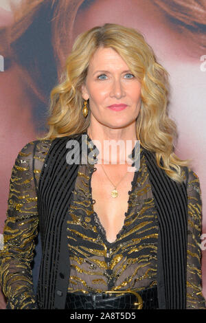 NEW YORK, NEW YORK - November 10: Laura Dern nimmt "Ehe Geschichte" New York Premiere in Paris Theater am 10. November 2019 in New York City. Stockfoto