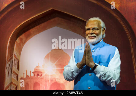 Bangkok, Thailand - November 1,2019: Narendra Modi Wachsfigur bei Madame Tussauds Museum, Siam Discovery in Bangkok, Thailand. Stockfoto