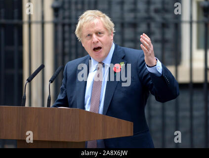 Der britische Premierminister Boris Johnson offiziell ankündigen einer 12. Dezember allgemeine Wahl in Downing Street nach einem Treffen mit der Königin früher in Th Stockfoto