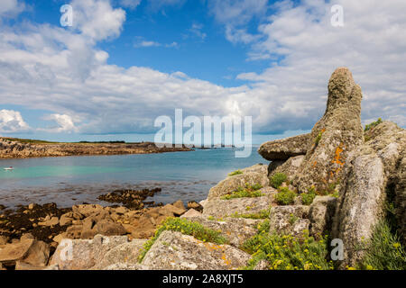 Porth Conger, eine kleine anchorage zwischen St. Agnes und Gugh, Isles of Scilly, Cornwall, England, Großbritannien Stockfoto