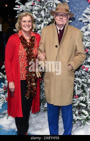 London, Großbritannien. 11 Nov, 2019. LONDON, GROSSBRITANNIEN. November 11, 2019: Michael Whitehall ankommen für die 'Last Christmas' Premiere am BFI Southbank, London. Bild: Steve Vas/Featureflash Credit: Paul Smith/Alamy leben Nachrichten Stockfoto