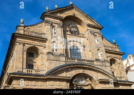 Das Äußere des schönen St. Martins Kirche, oder Martinskirche, in der bayerischen Stadt Bamberg in Deutschland. Stockfoto