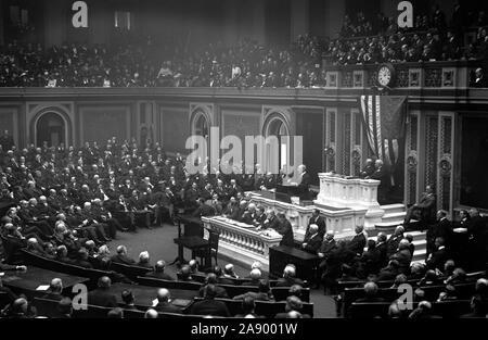 Präsident Woodrow Wilson in einer Rede vor dem Kongress. Februar 3, 1917 Stockfoto