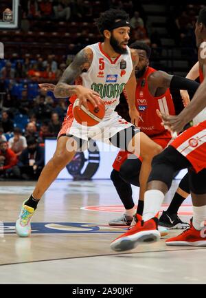 Mailand, Italien. 11 Nov, 2019. terran petteway von oriora pistoiaduring AX Armani Exchange Olimpia Milano vs OriOra Pistoia, Italienische Basketball eine Serie Meisterschaft in Mailand, Italien, 11. November 2019 - LPS/Savino Paolella Credit: Savino Paolella/LPS/ZUMA Draht/Alamy leben Nachrichten Stockfoto