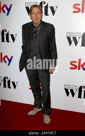 Dec 01, 2017 - London, England, UK-Sky Frauen in Film und TV Awards 2017, London Hilton - Roter Teppich Ankünfte Foto Sauen: Timothy Spall Stockfoto