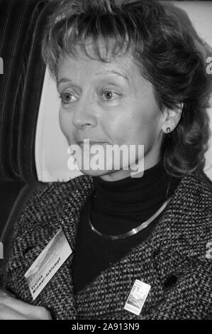 Ehemalige Schweizer Bundeskanzler und Justizministerin Eveline Widmer-Schlumpf in der RHB-Bahnhof nach St. Moritz für die 100 Jahre der RhB Feier Stockfoto