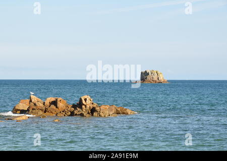 Felsige Küstenlinie, Bretagne Stockfoto