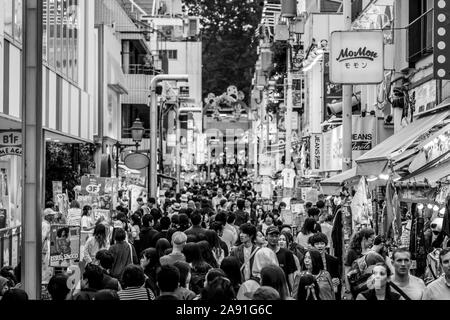 Takeshita Street in Harajuku Tokio Japan Stockfoto