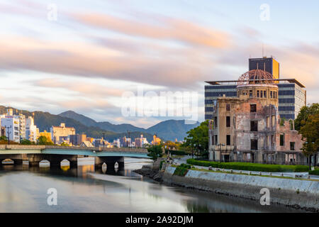 Atomic Bomb Dome, Peace Memorial Park, Präfektur Hiroshima, Japan Stockfoto