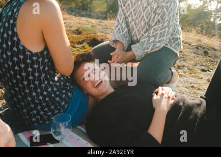 Gerne Frauen im Freien Stockfoto