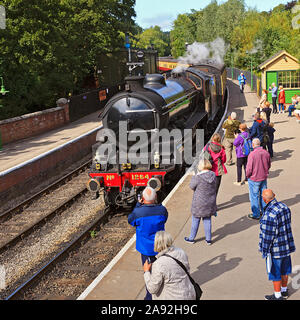 NYMR Dampflok Nr. 1264 Eingabe von Pickering Station Stockfoto