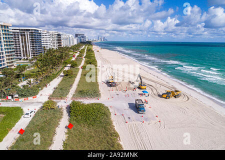 Miami Florida, Surfside, Atlantischer Ozean Wasser, Ufer, Oceanfront Eigentumswohnungen Eigentumswohnungen Eigentumswohnungen Wohnhäuser Wohnwohnungen Wohnung fl Stockfoto