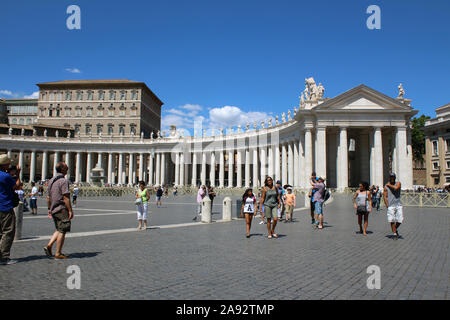 Petersdom und Vatikanstadt Stockfoto