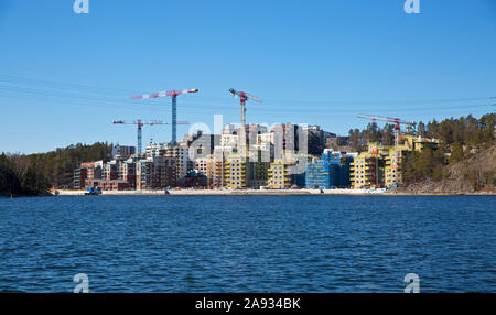 Gebäude Kräne an der Küste Stockfoto