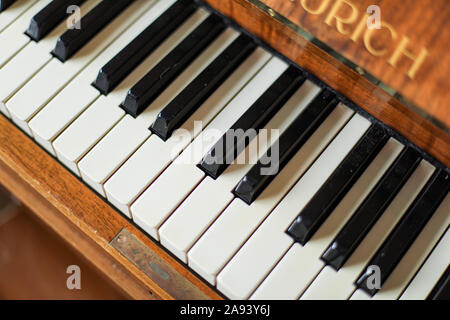 Klavier-Tastatur Stockfoto