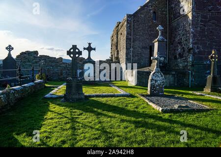 Gräberfeld von Corcomroe Abbey, The Burren, Irland Stockfoto