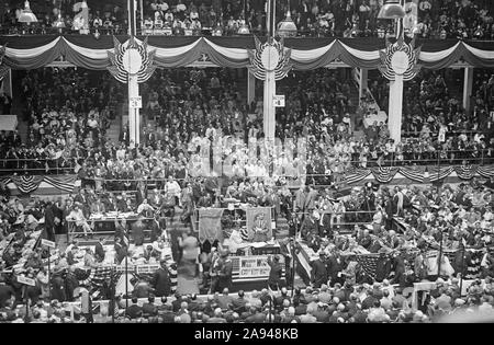 Masse an der Democratic National Convention, fünfte Regiment Armory, St. Louis, Missouri, USA, Bain News Service, 25. Juni bis 2. Juli 1912 Stockfoto