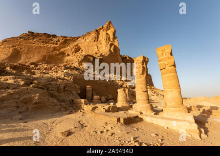 Hathor Säulen des Tempels von Mut (Tempel B300), Mount Jebel Barkal; Karima, Northern State, Sudan Stockfoto