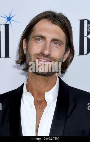 Nashville, Tennessee, USA. 12 Nov, 2019. 12 November 2019 - Nashville, Tennessee - Ryan Hurd. 2019 BMI Land Auszeichnungen gehalten an BMI Music Row Hauptquartier. Foto: Laura Farr/AdMedia Credit: MediaPunch Inc/Alamy leben Nachrichten Stockfoto