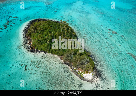 Taakoka Insel, Muri Lagune, Rarotonga, Cook Inseln, Südpazifik - drone Antenne Stockfoto