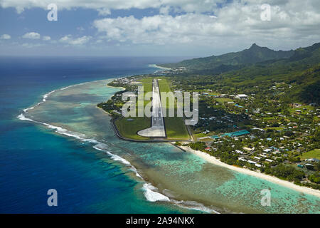 Vom internationalen Flughafen Rarotonga, Avarua, Rarotonga, Cook Inseln, Südpazifik - Luftbild Stockfoto