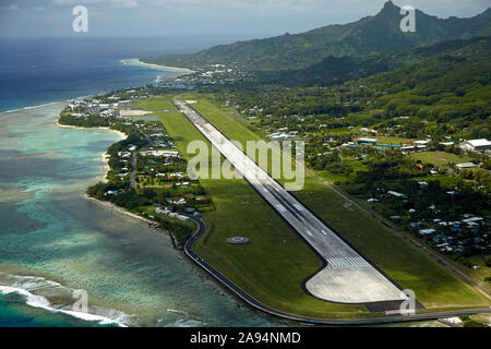 Vom internationalen Flughafen Rarotonga, Avarua, Rarotonga, Cook Inseln, Südpazifik - Luftbild Stockfoto