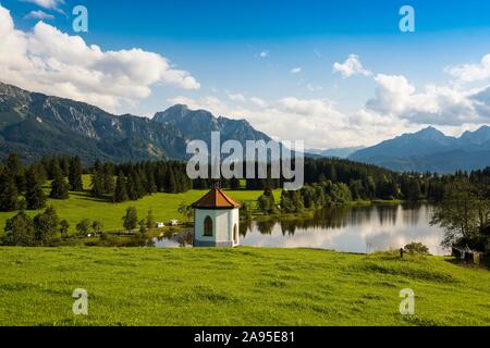 Kapelle am Hegratsrieder sehen, in der Nähe von Füssen, Ostallgau, Allgäu, Bayern, Deutschland Stockfoto