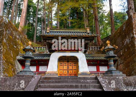 Kokamon Tor, Iemitsu Mausloleum, Nikkozan Rinnoji Tempel, buddhistische Tempel, Schreine und Tempel von Nikko, Nikko, Japan Stockfoto